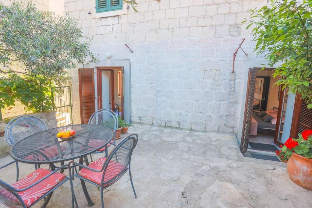 Apartment Old Town Split
